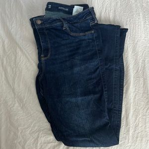 Hollister High Rise Jeans